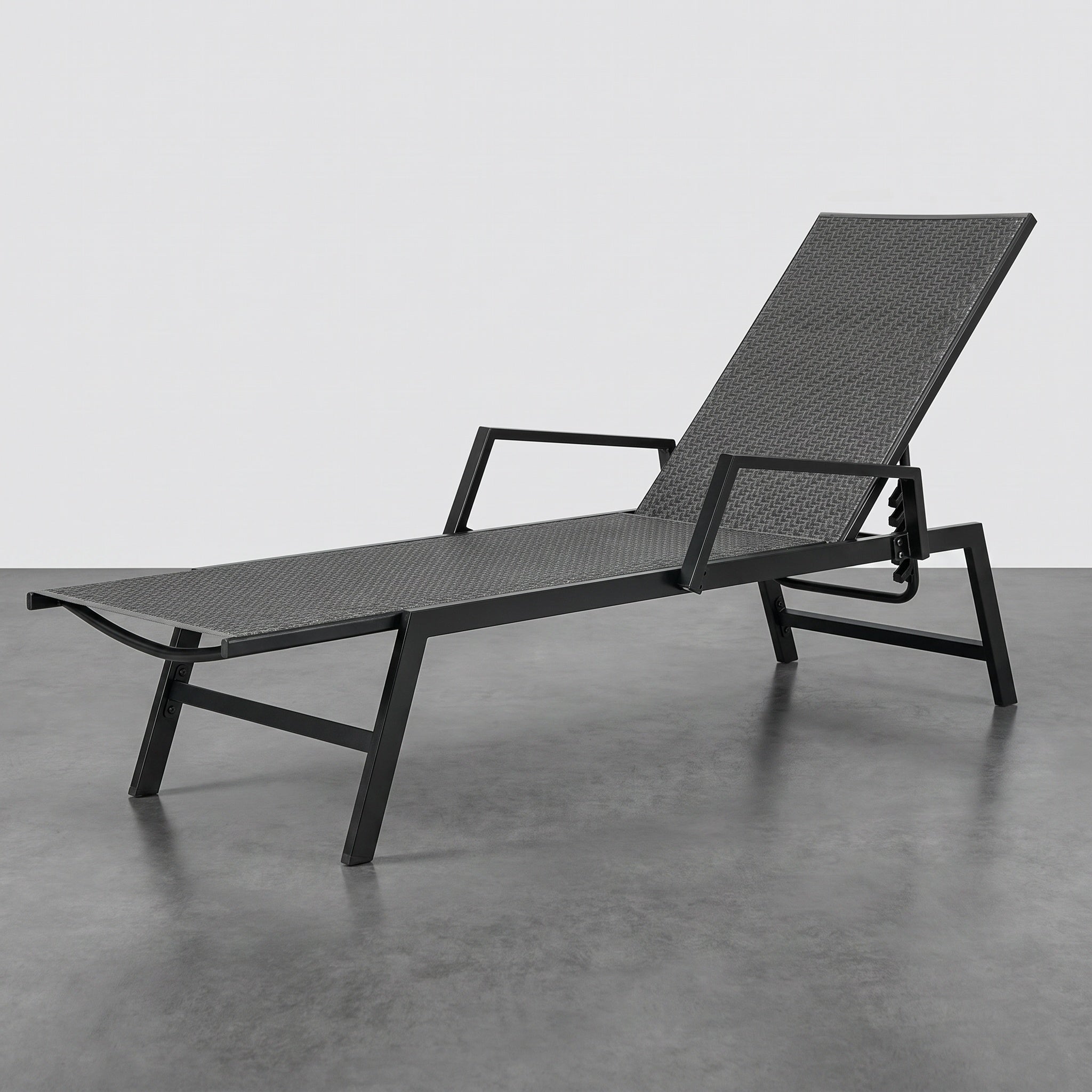 Bain de soleil aluminium tressé noir accoudoirs réglable