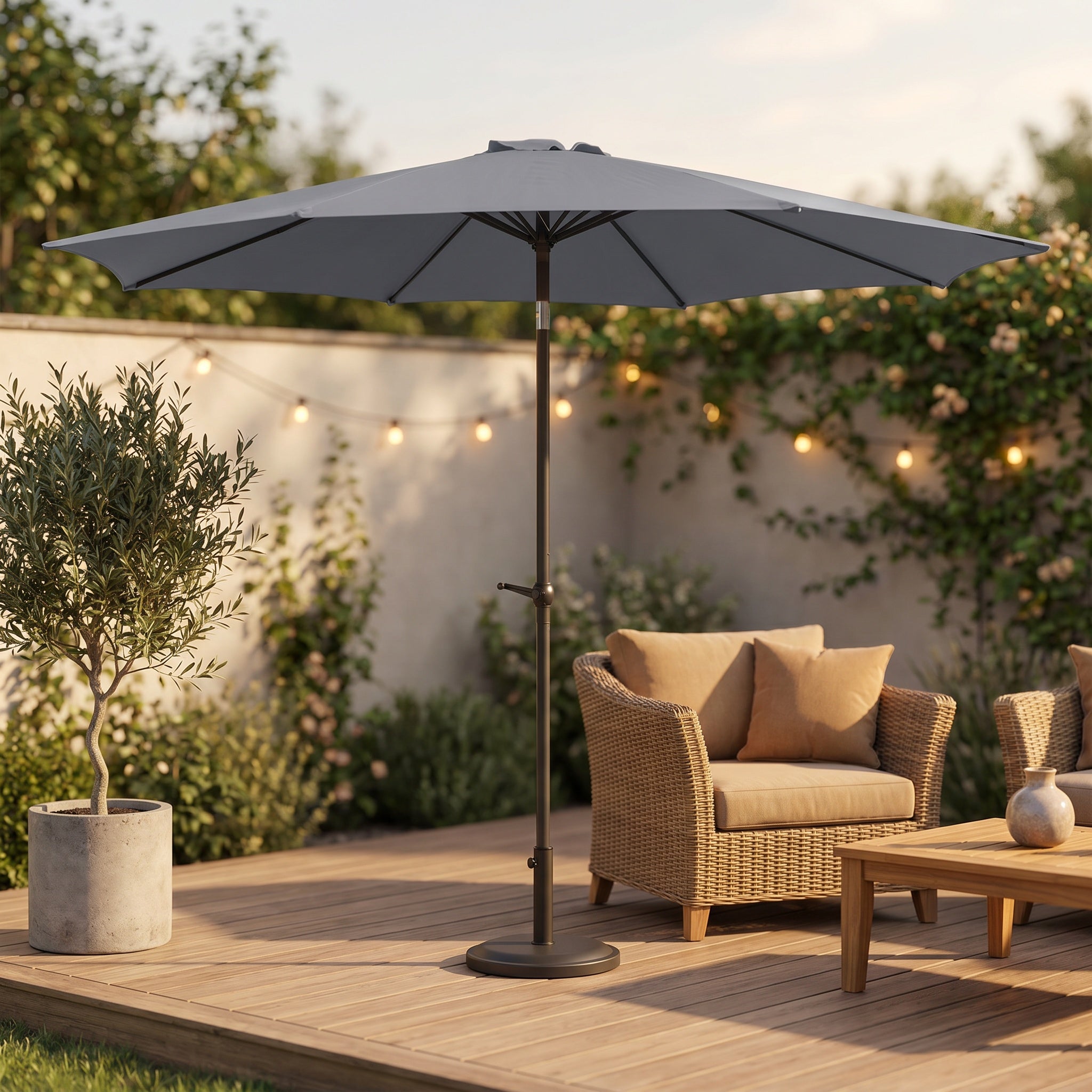 Parasol droit en aluminium à toile grise avec manivelle