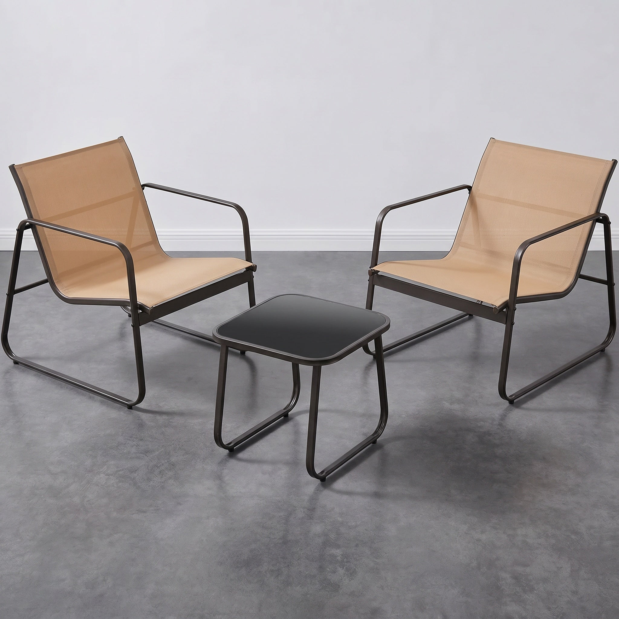 Salon détente duo avec table