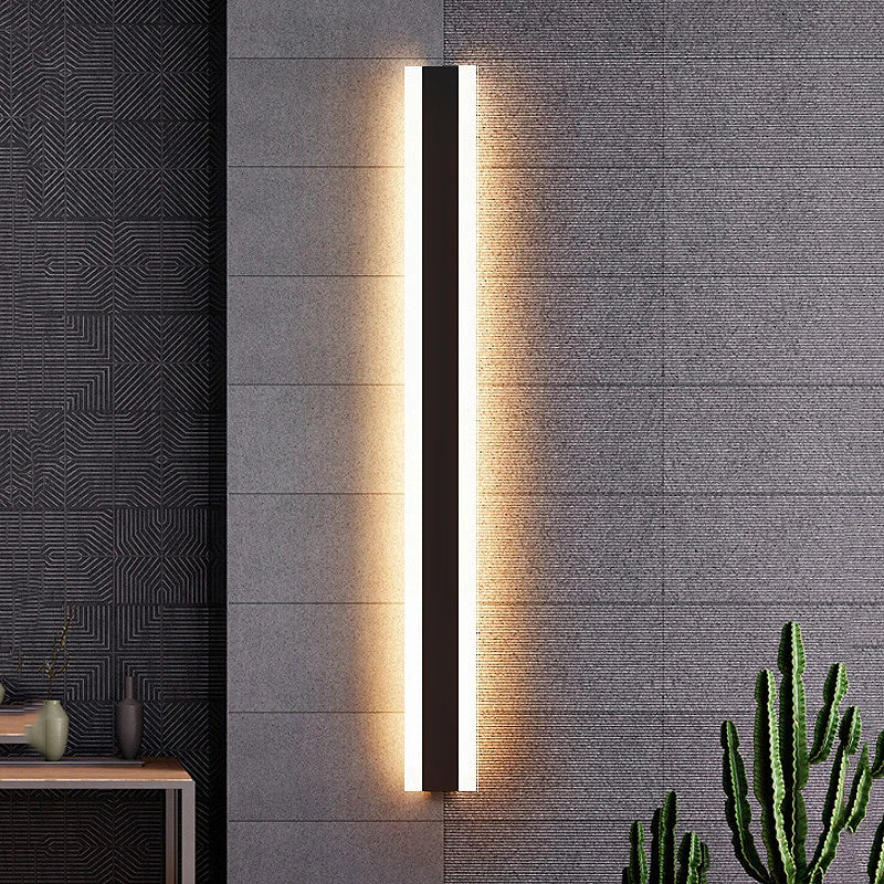 Applique murale LED extérieure design vertical moderne