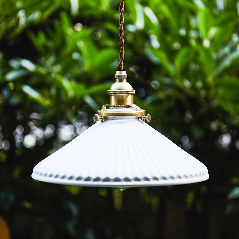 Suspension LED en céramique japonaise en forme de chapeau plissé - Ampoule incluse