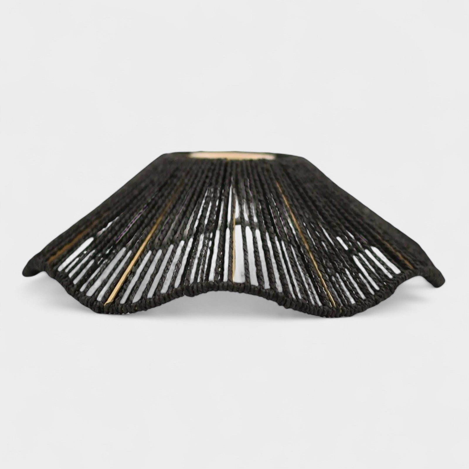 Abat-jour artisanal en corde pour salon et cuisine