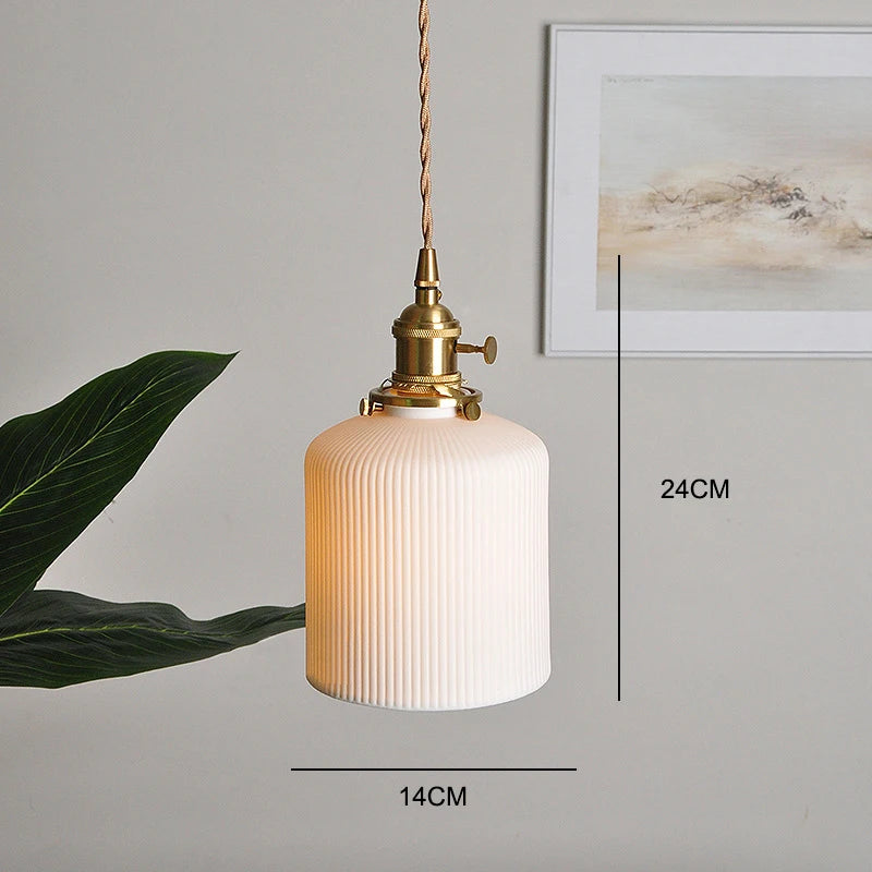 Suspension LED japonaise en céramique côtelée