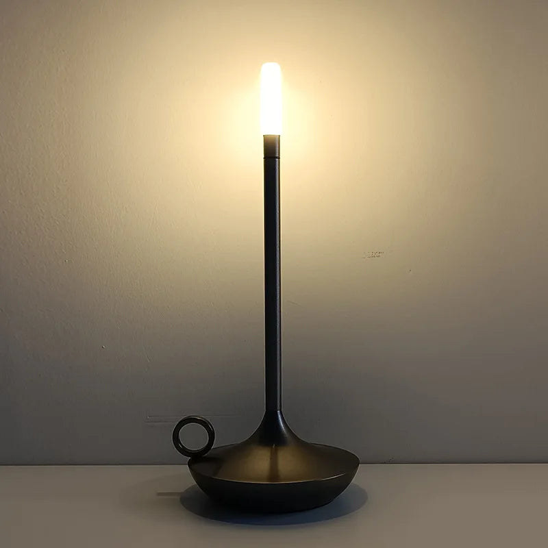 Lampe de table LED candle design dorée