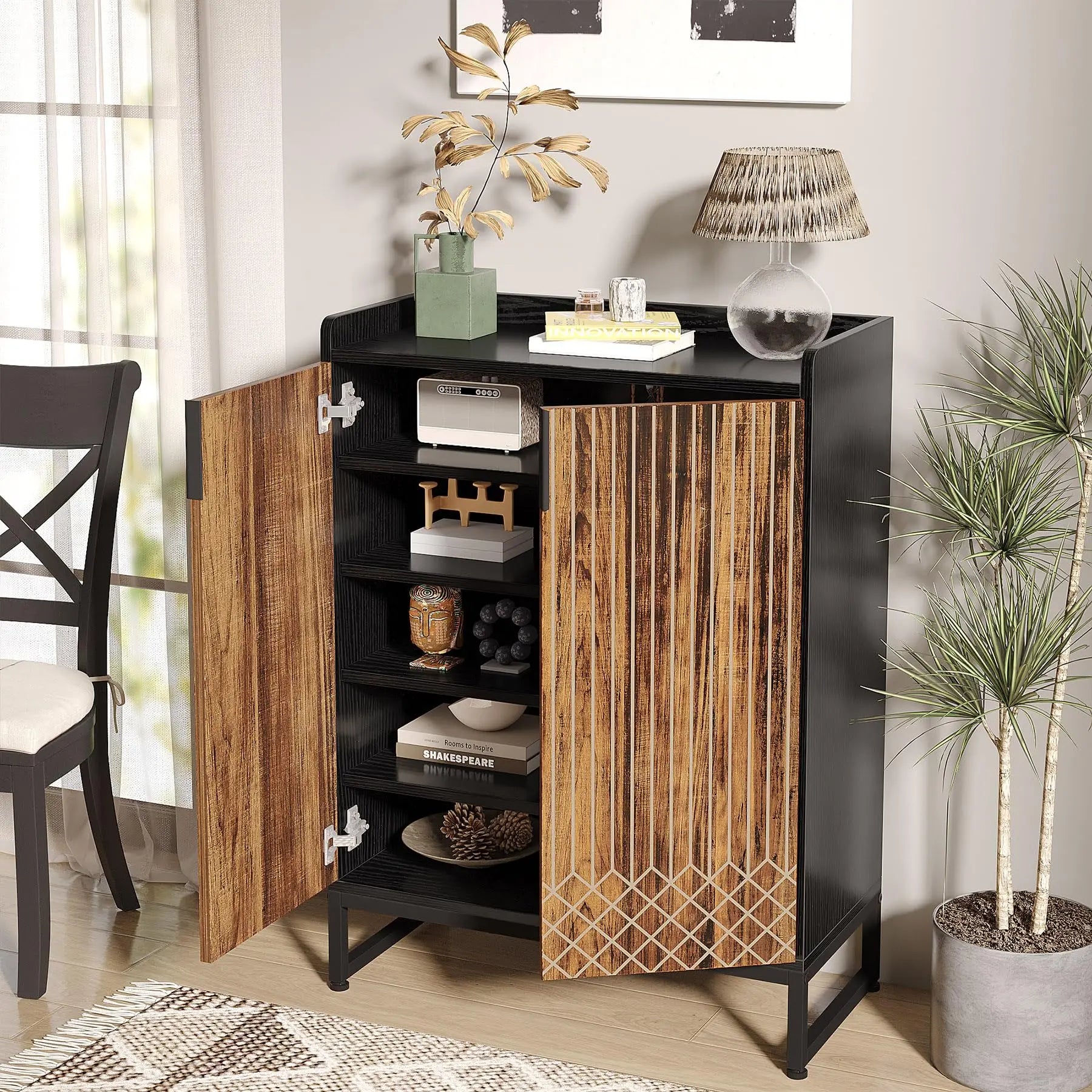 Meuble de Rangement 2 Portes Rainuré avec Motif Géométrique