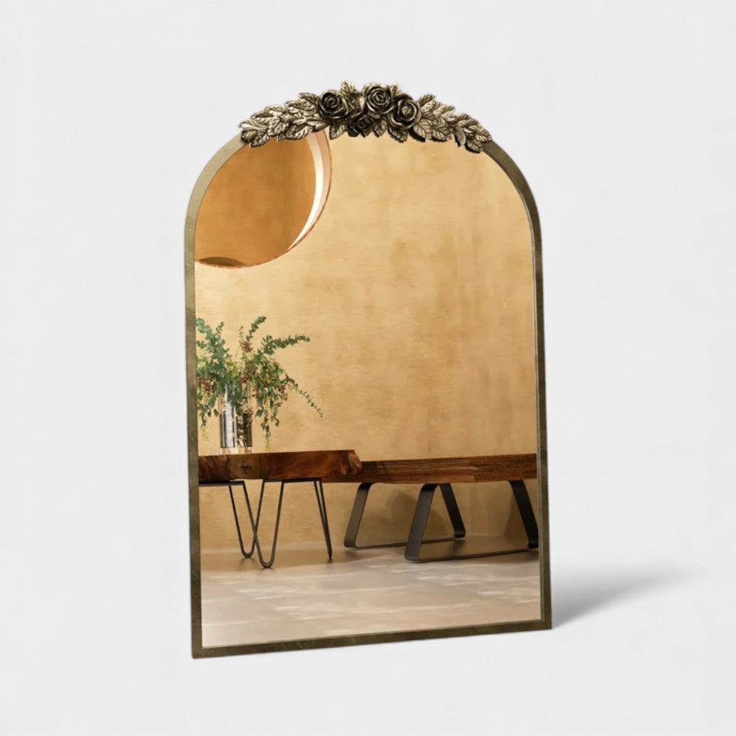 Miroir Mural Vintage Baroque – Cadre Métal Doré à Relief Floral
