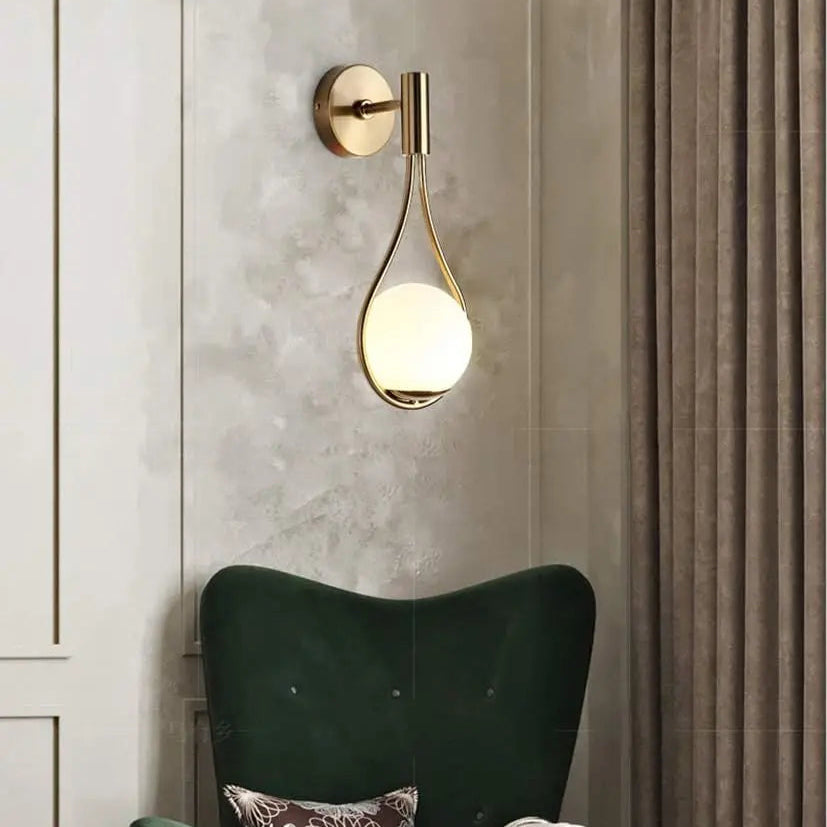 Applique Murale Géométrique Dorée