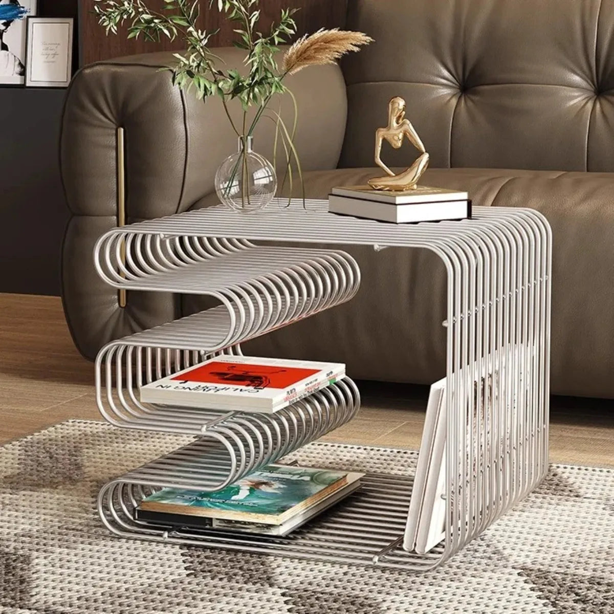 Table basse design moderne en métal