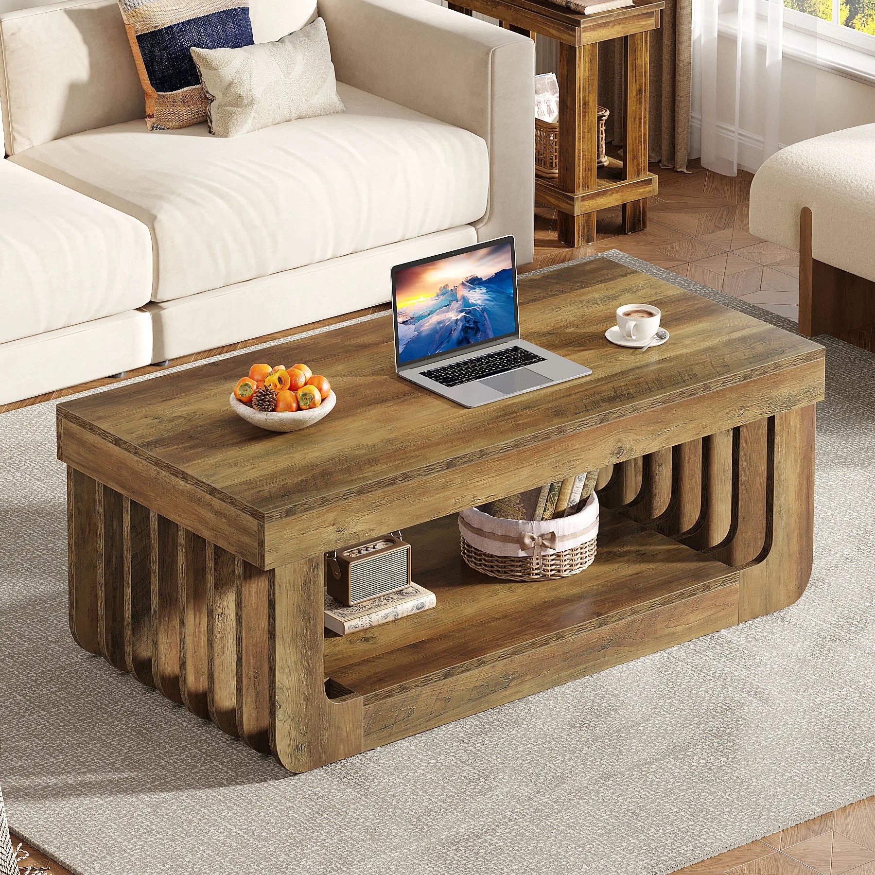 Table Basse Moderne en Bois avec Design Sculpté