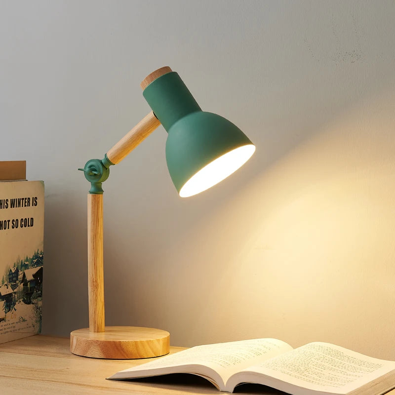 Lampe de table scandinave en bois moderne