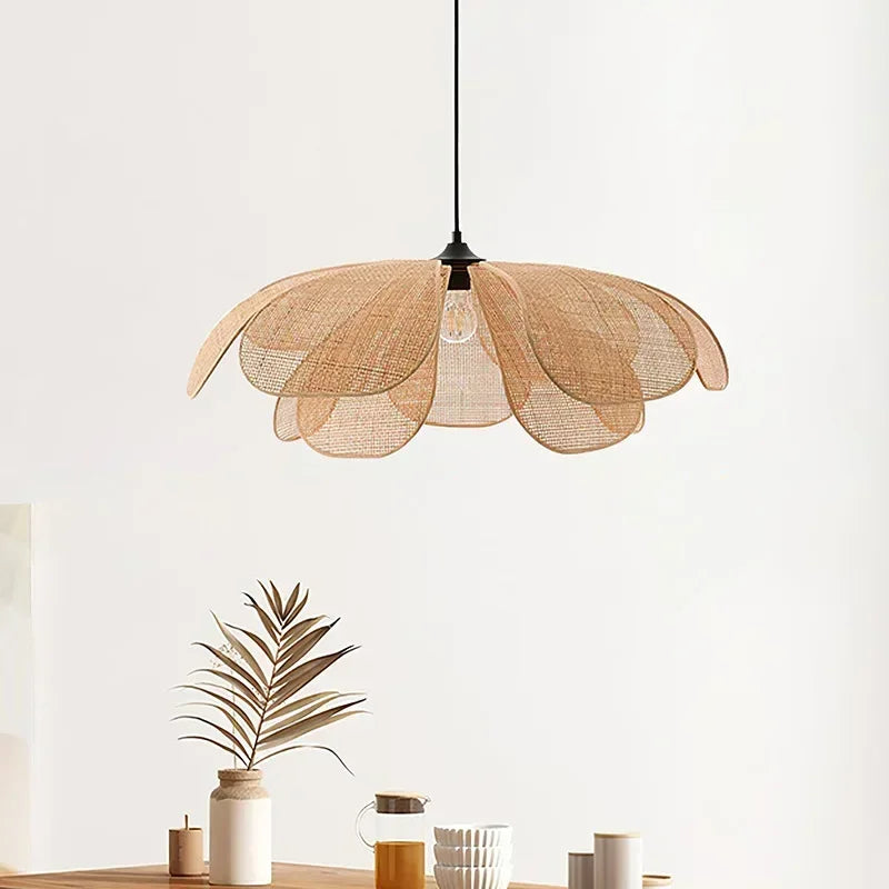 Suspension LED en rotin tressé style japonais