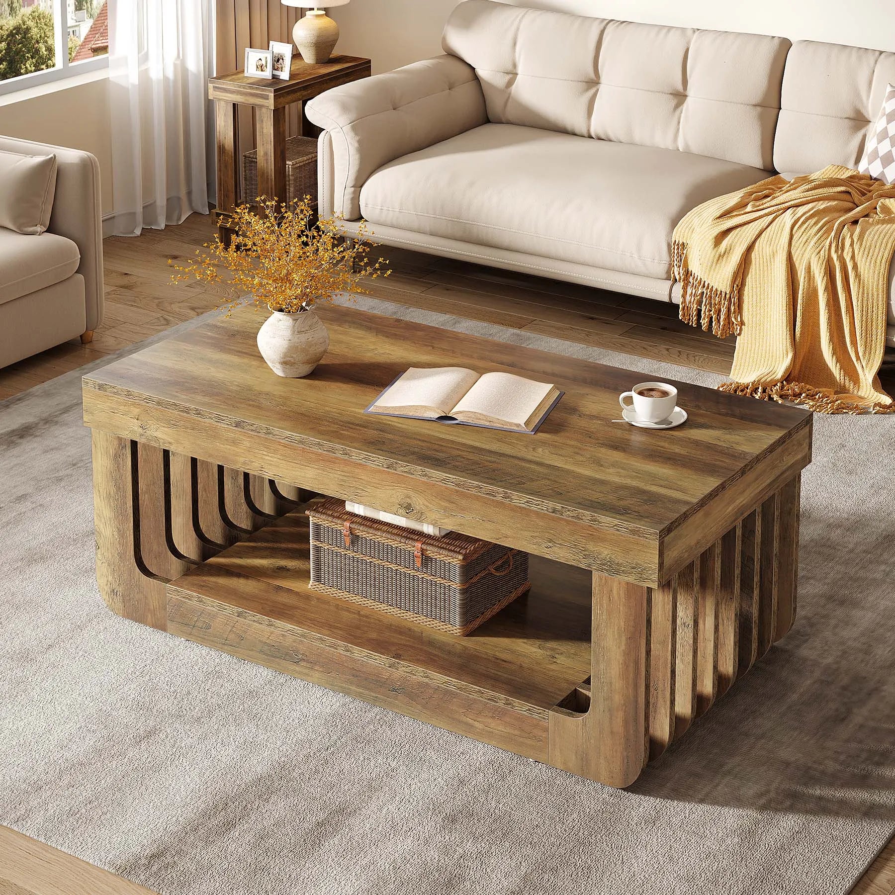 Table Basse Moderne en Bois avec Design Sculpté