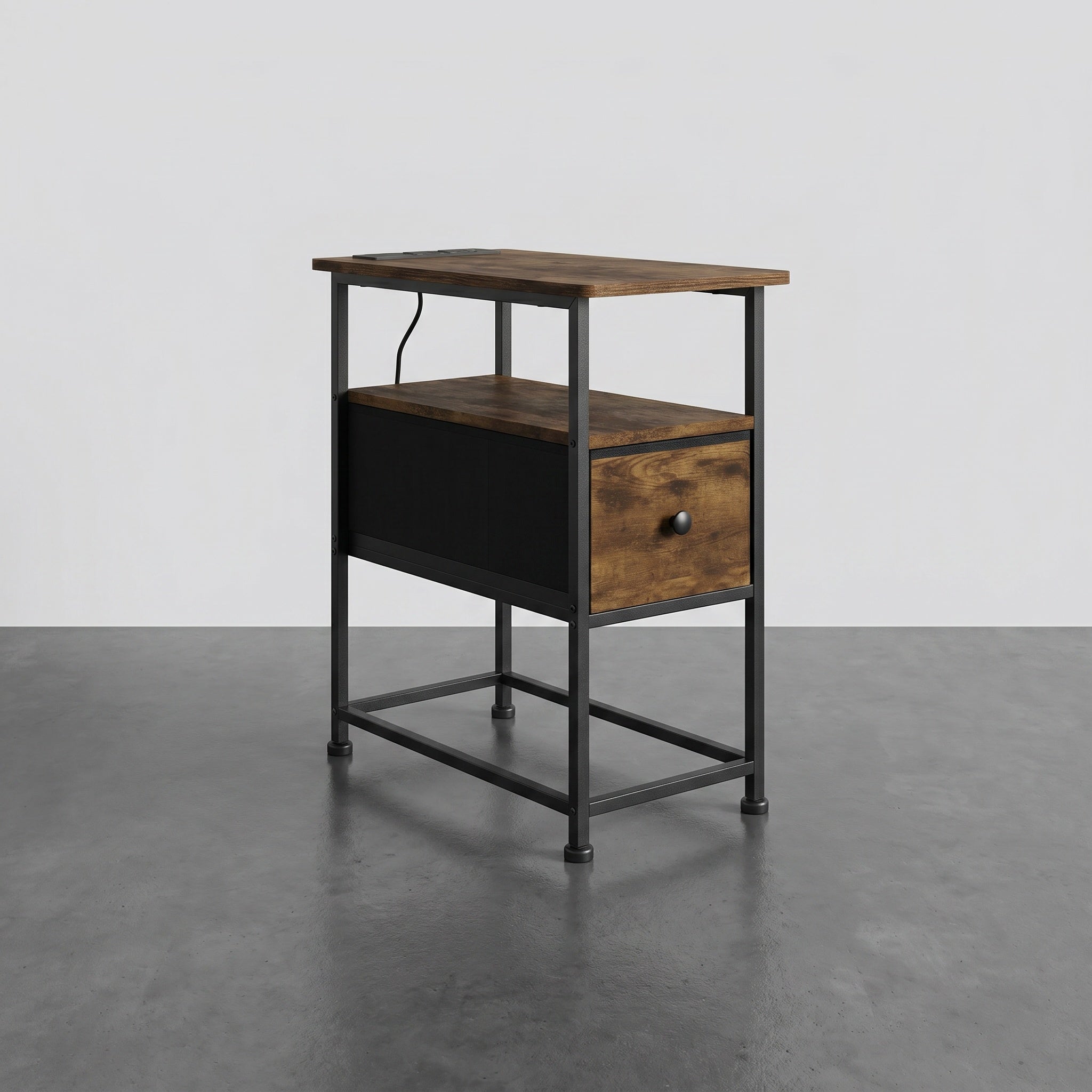 Meuble d’appoint industriel en bois et métal