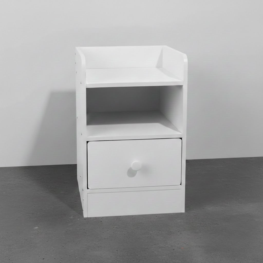 Table de chevet compacte