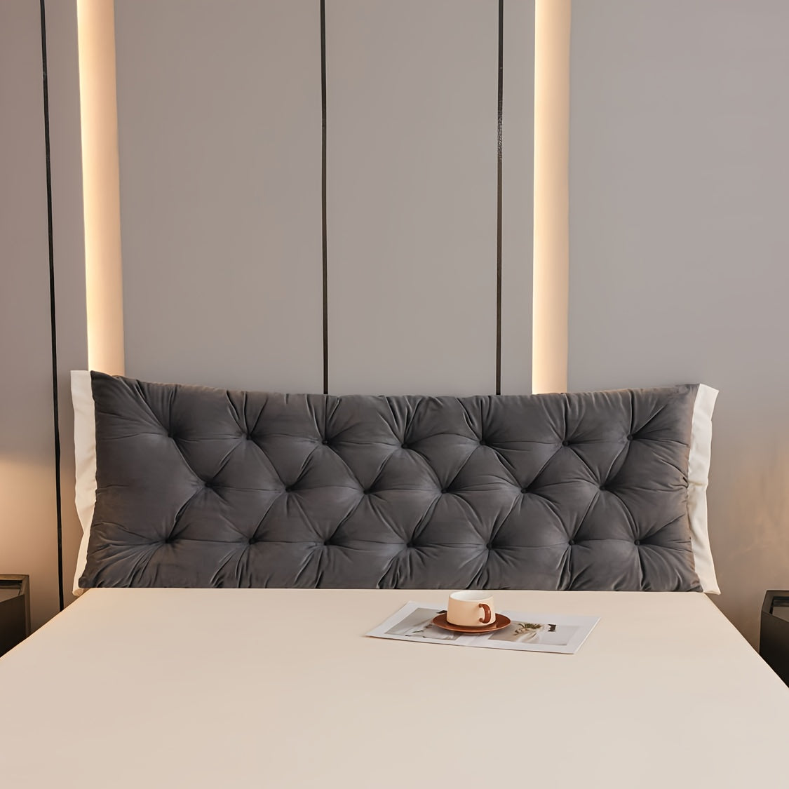 Tête de lit en velours avec rembourrage moelleux